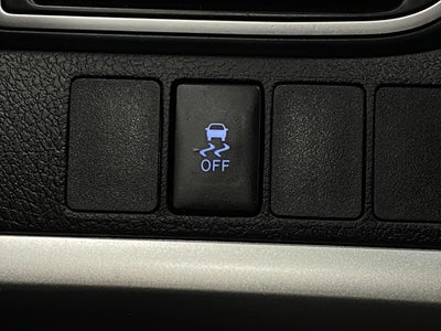 2015 Toyota Camry 4dr Sdn I4 Auto SE