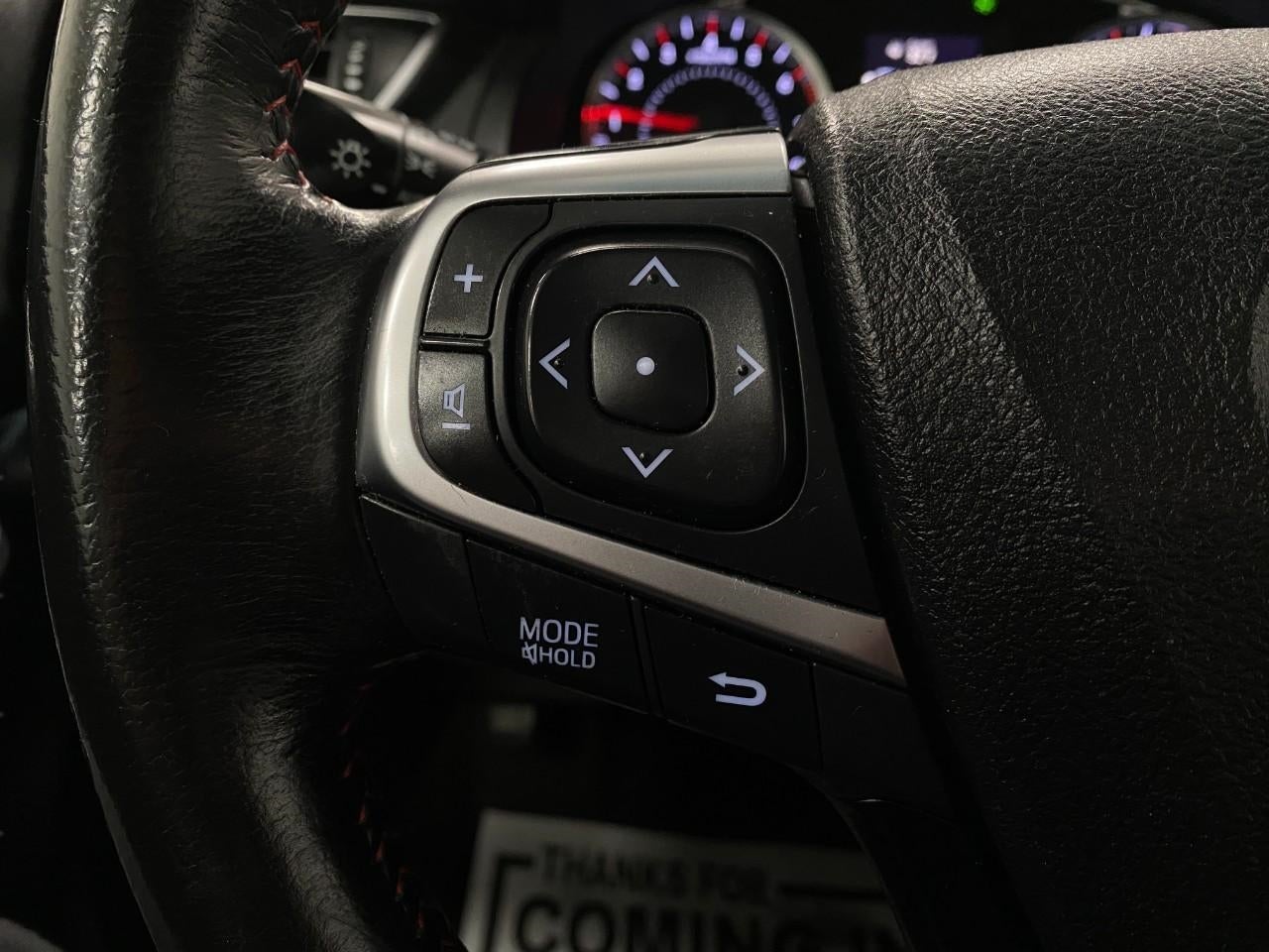 2015 Toyota Camry 4dr Sdn I4 Auto SE