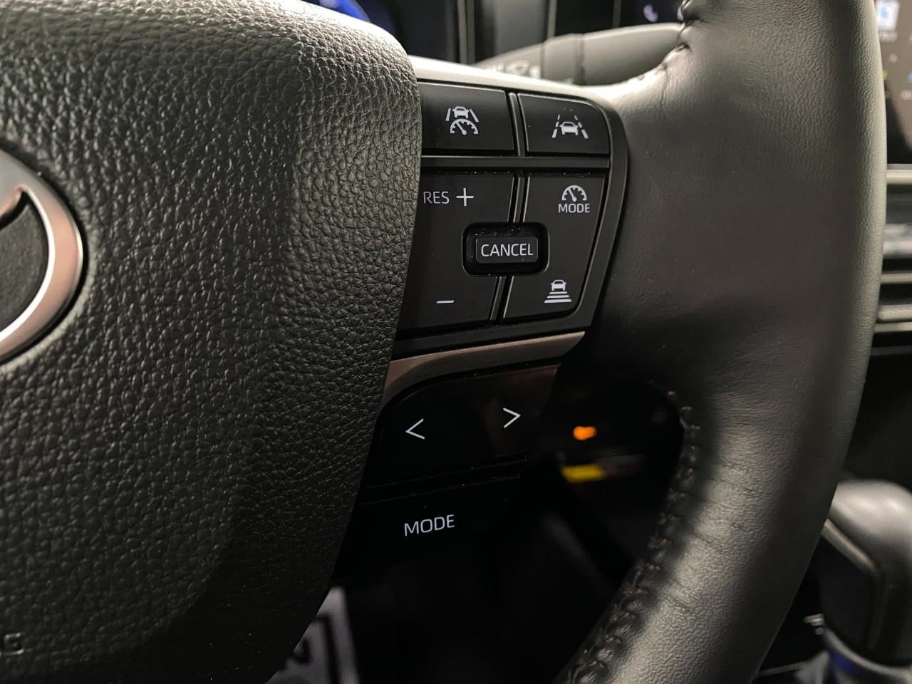 2025 Toyota Camry XLE AWD