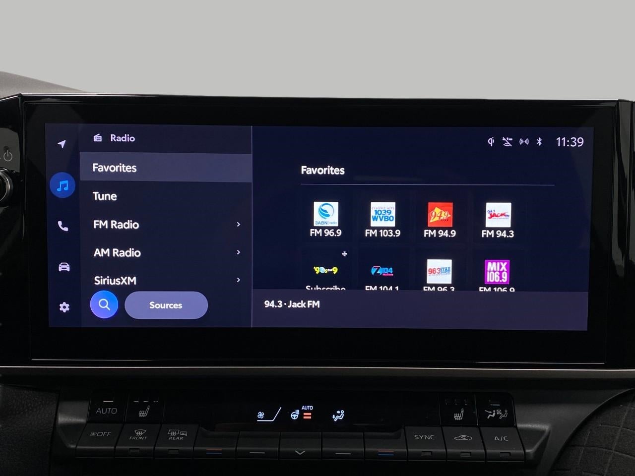 2025 Toyota Camry XLE AWD