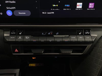 2025 Toyota Camry XLE AWD