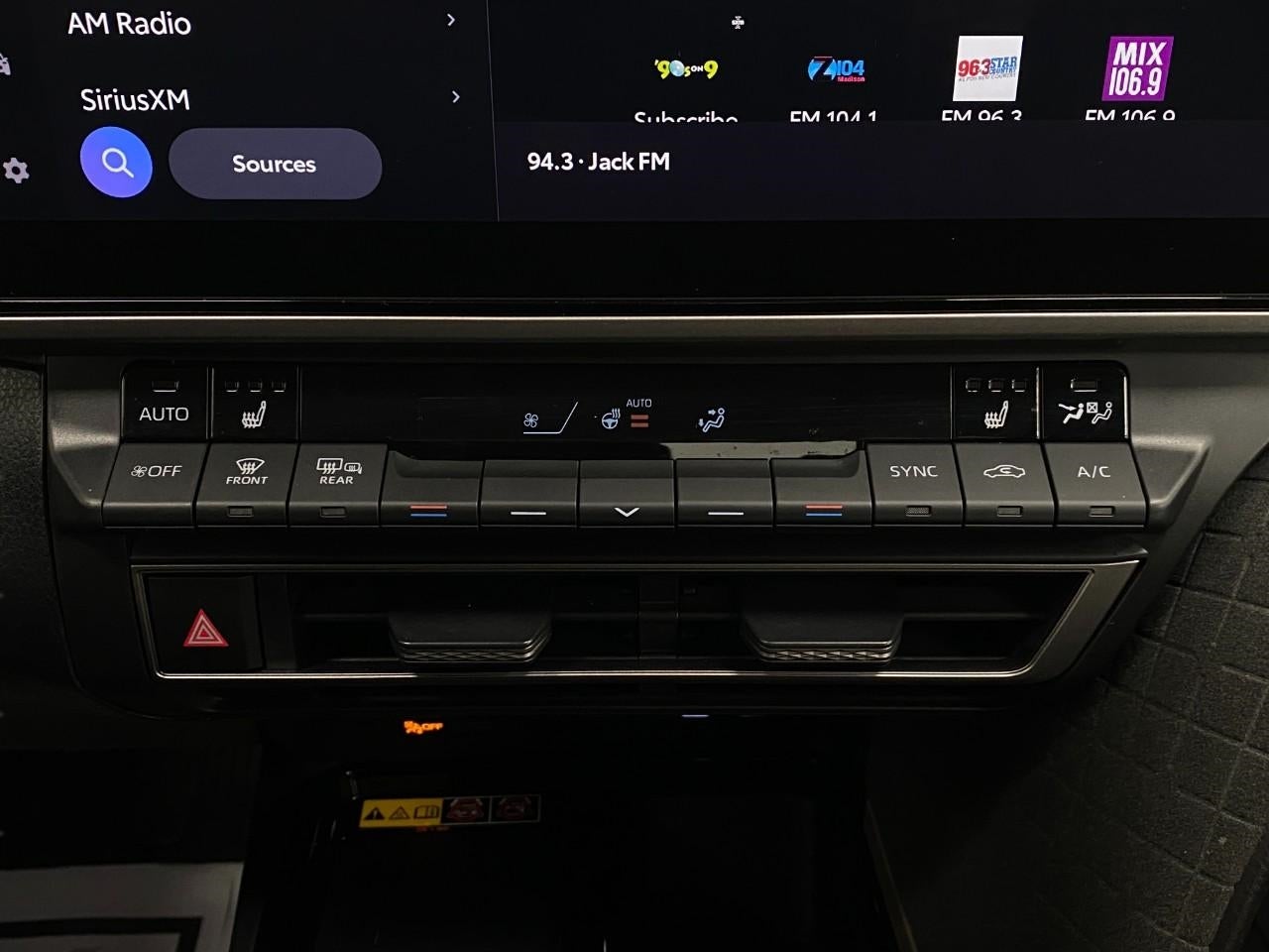 2025 Toyota Camry XLE AWD