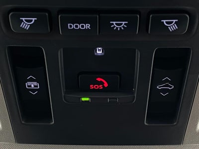 2025 Toyota Camry XLE AWD