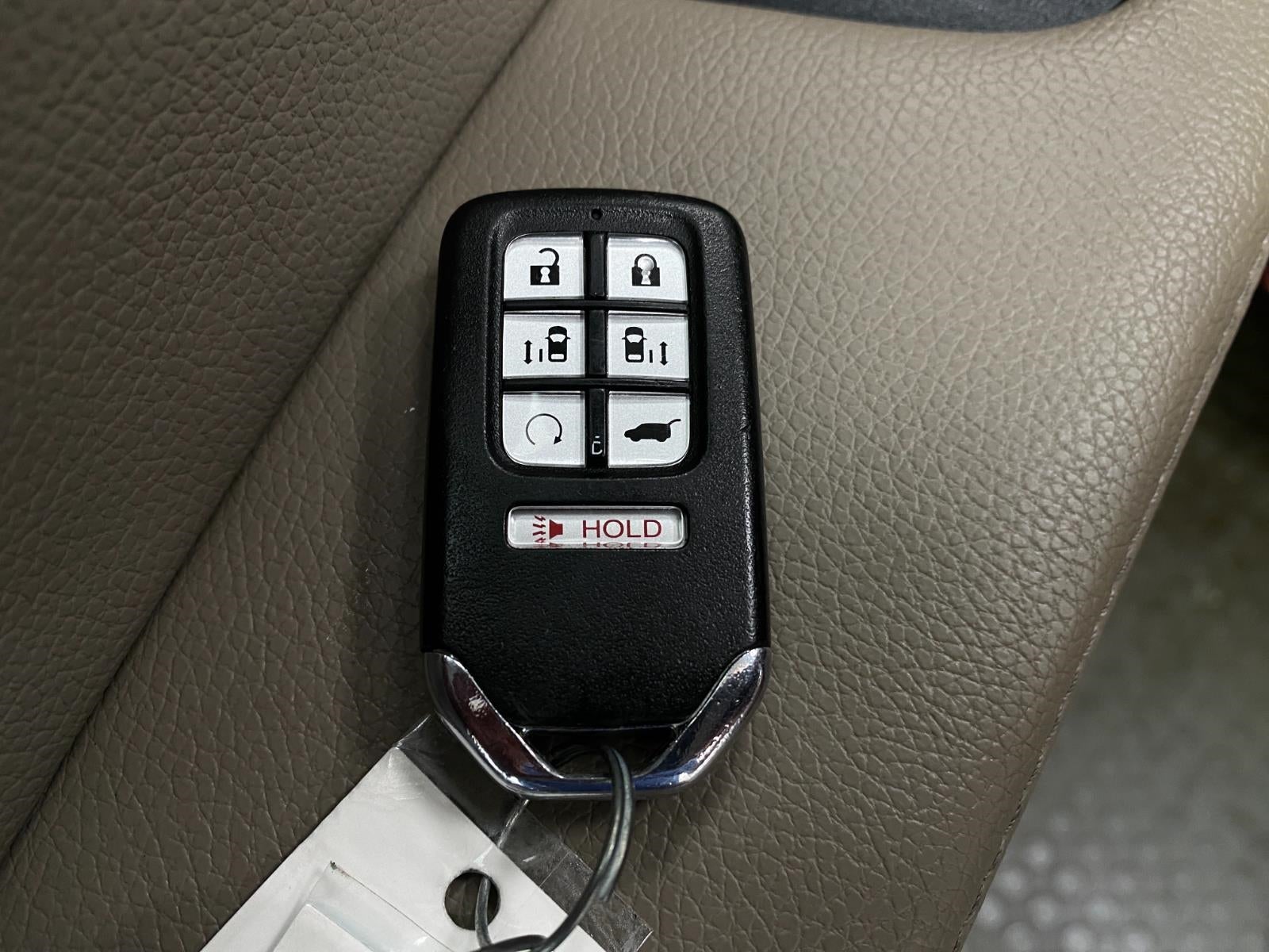 2021 Honda Odyssey Touring Auto