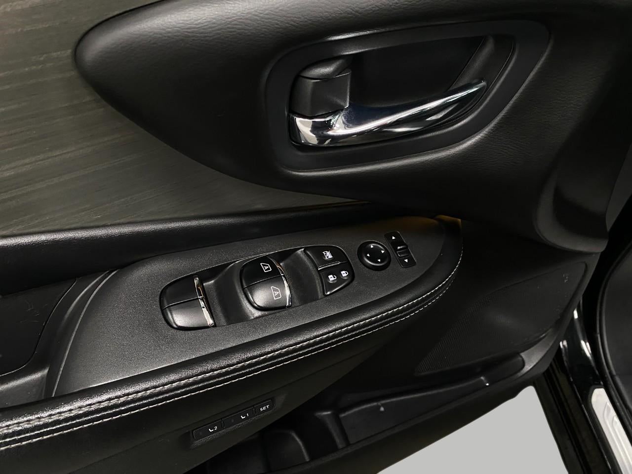 2016 Nissan Murano AWD 4dr Platinum