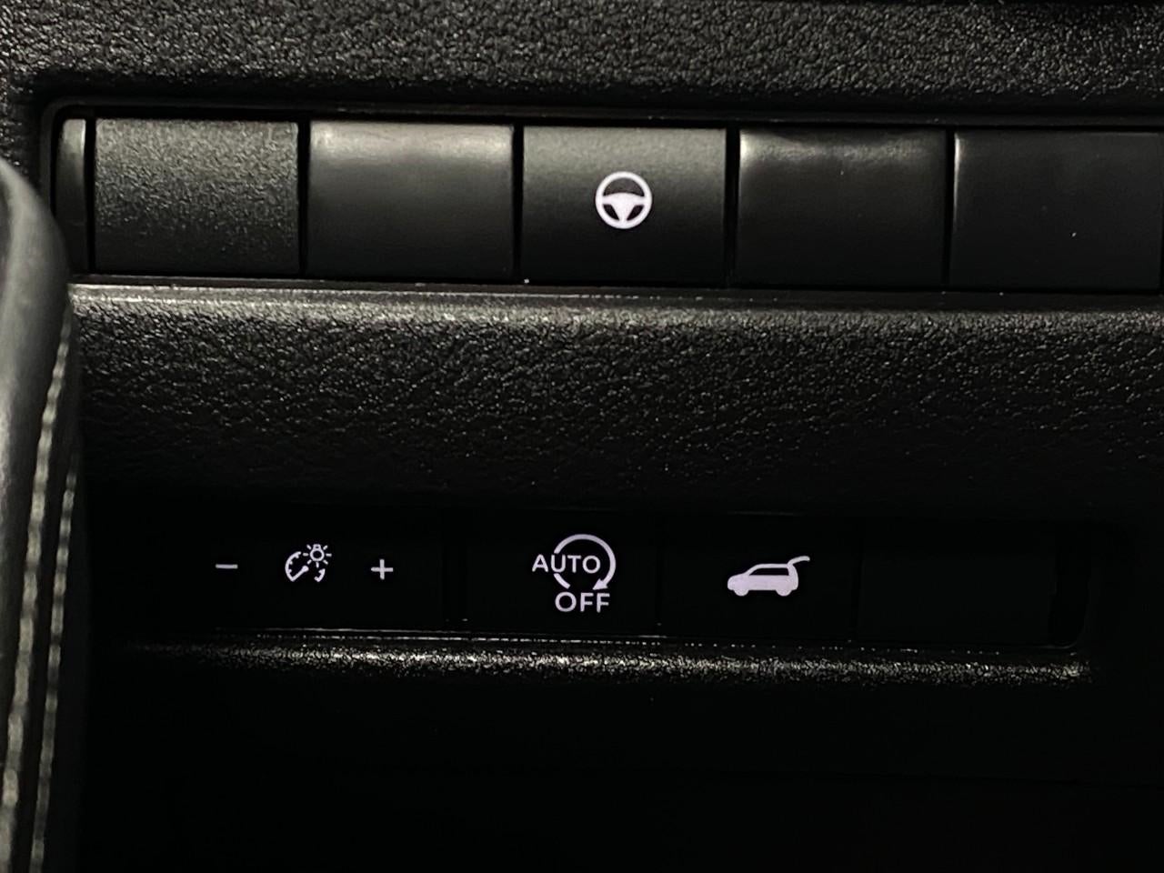 2025 Nissan Rogue AWD SV