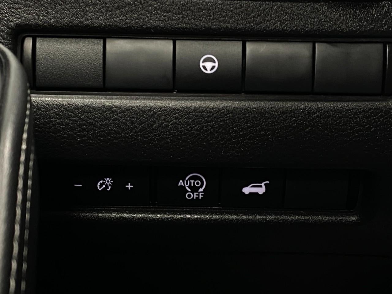 2025 Nissan Rogue AWD SV