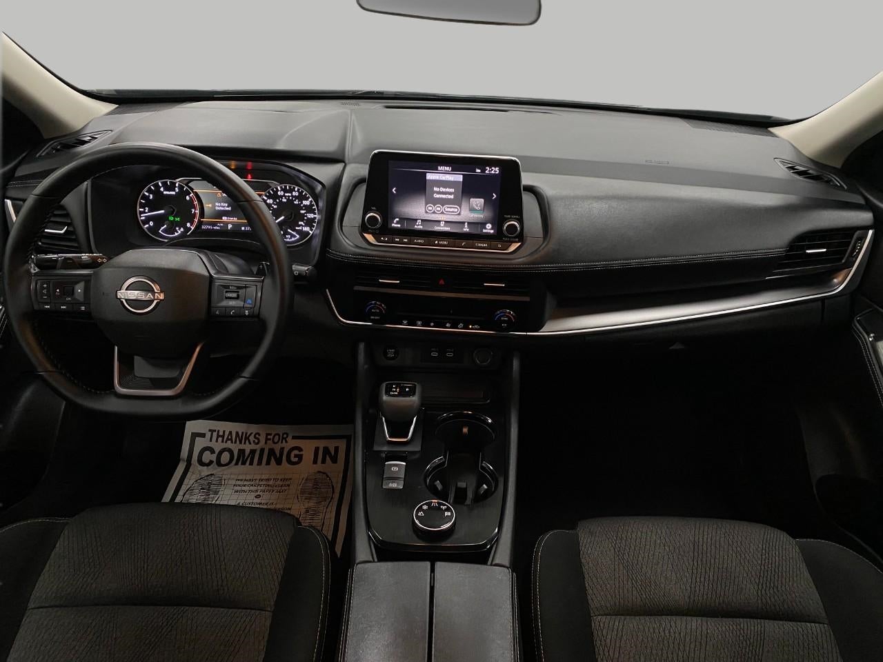 2025 Nissan Rogue AWD SV