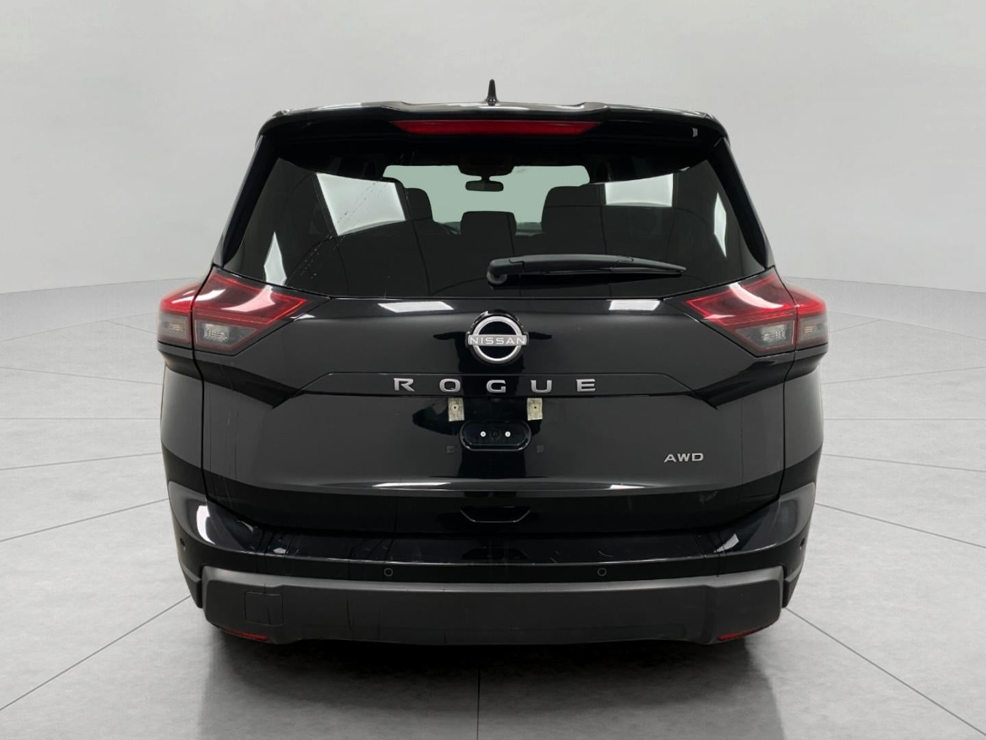 2025 Nissan Rogue AWD SV