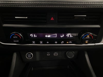 2023 Nissan Rogue AWD SV