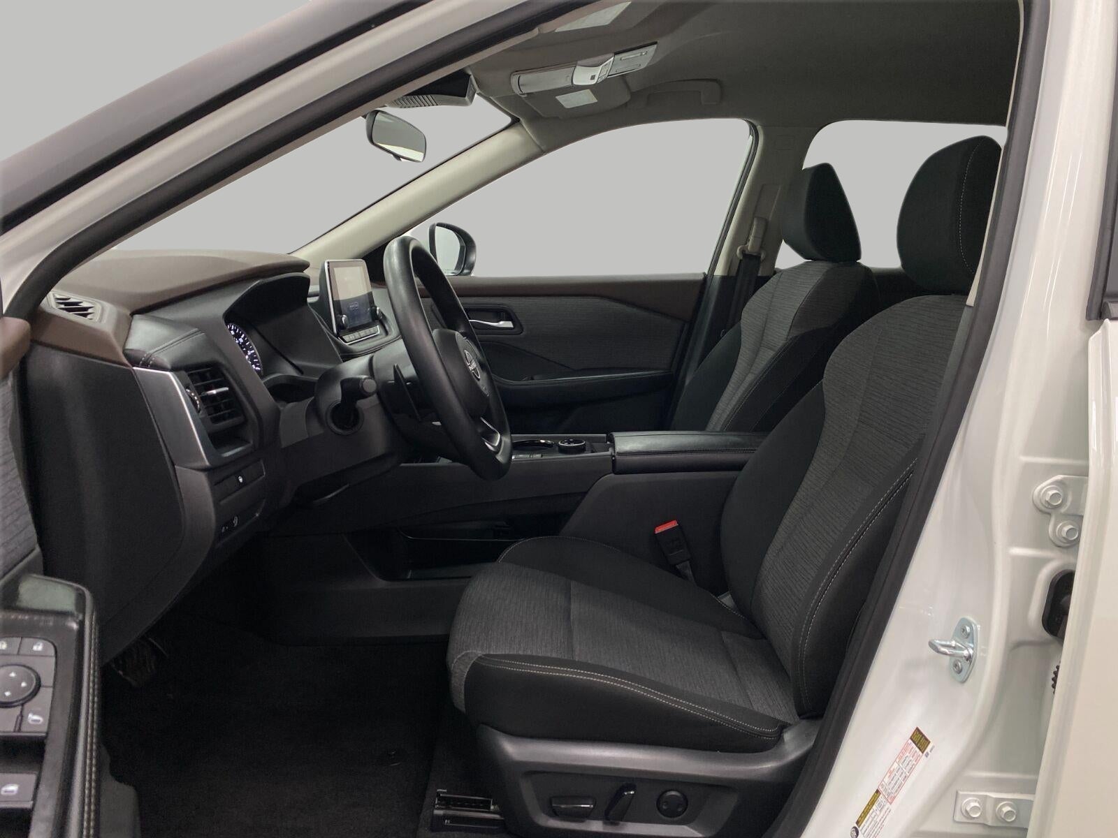 2023 Nissan Rogue AWD SV