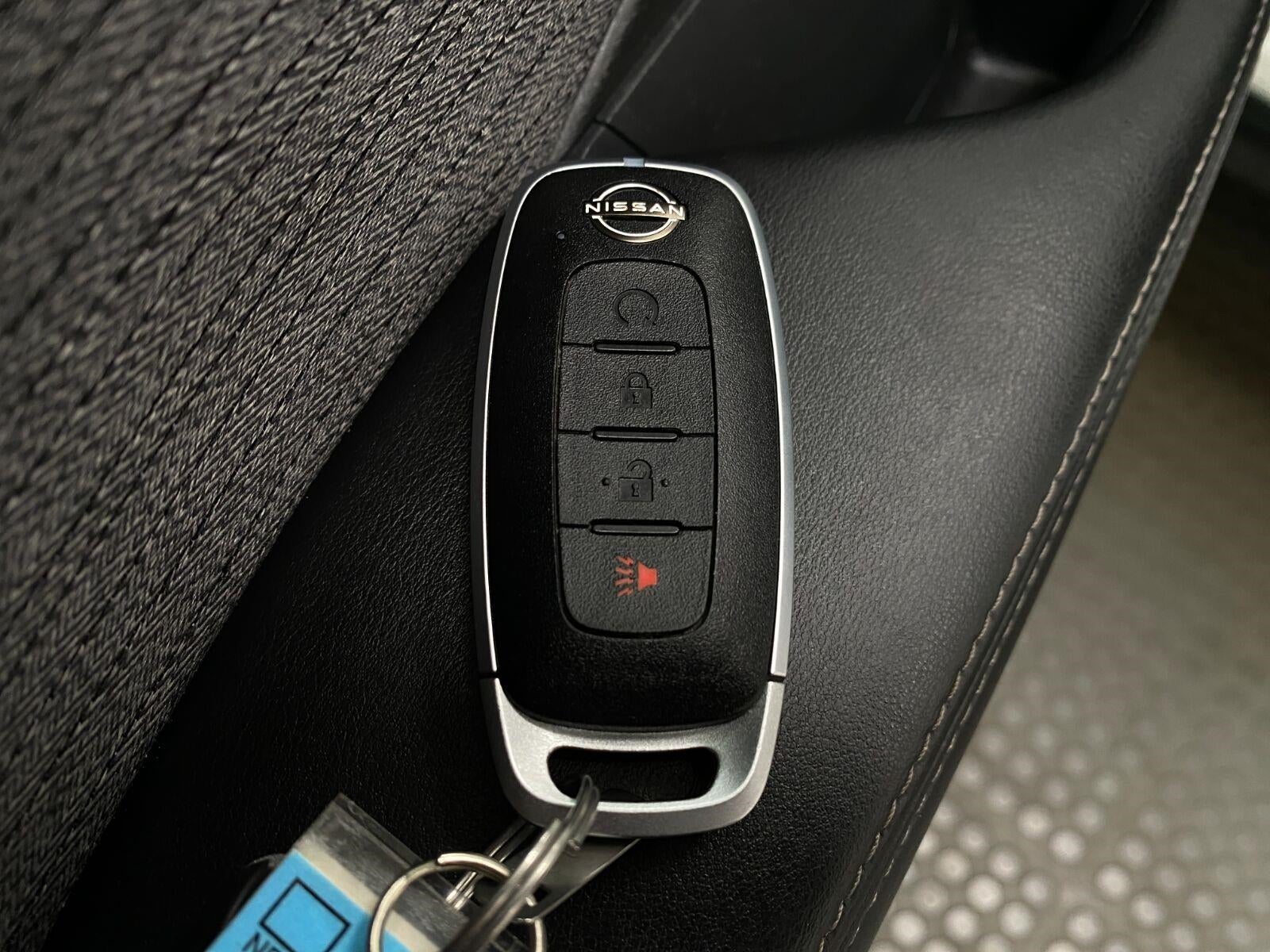 2023 Nissan Rogue AWD SV