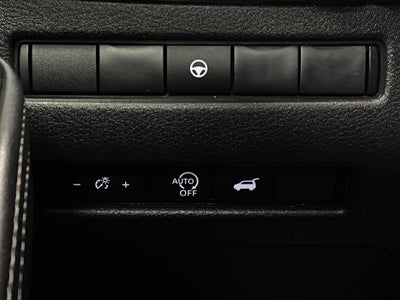 2025 Nissan Rogue AWD SV