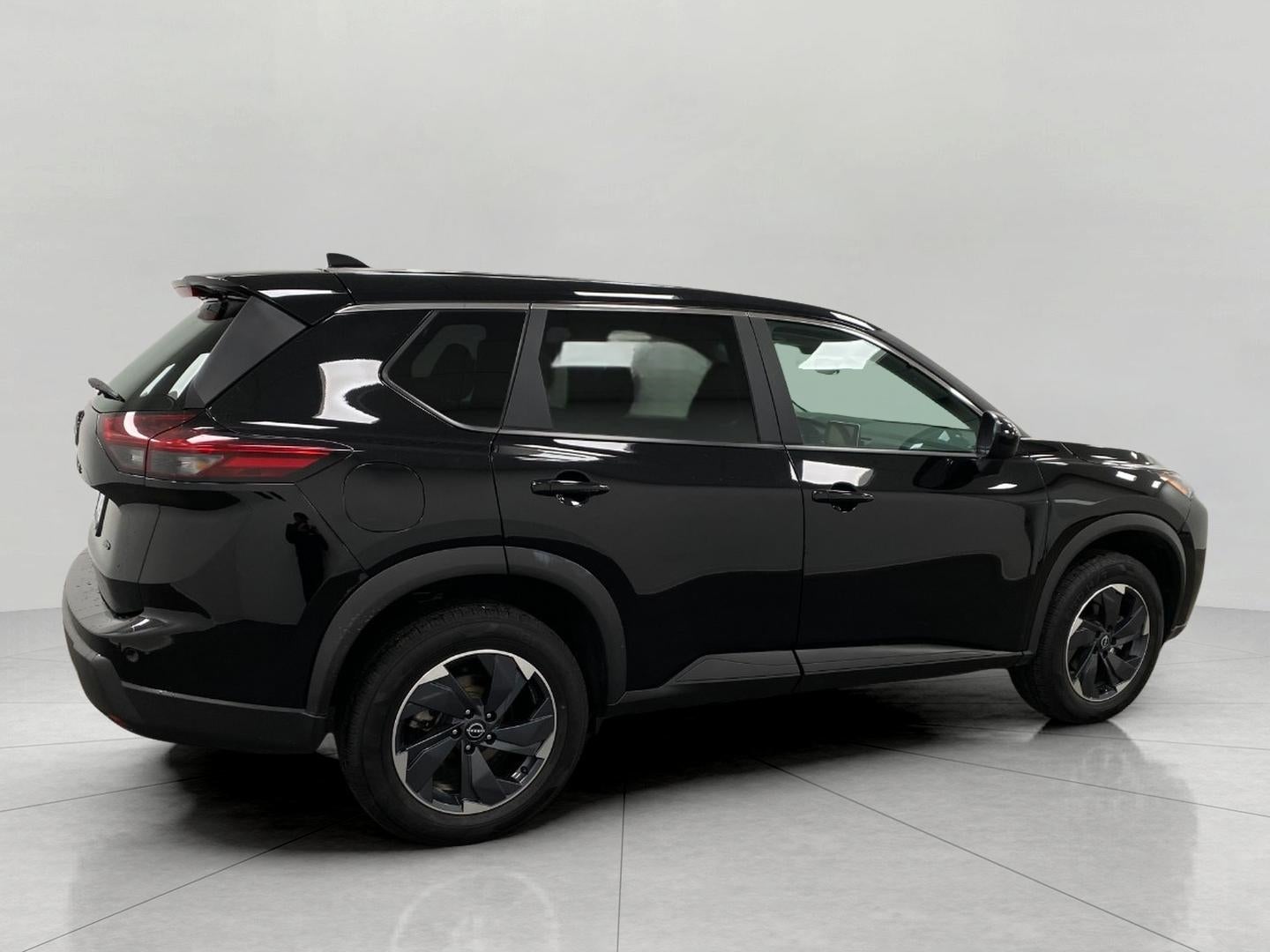 2025 Nissan Rogue AWD SV