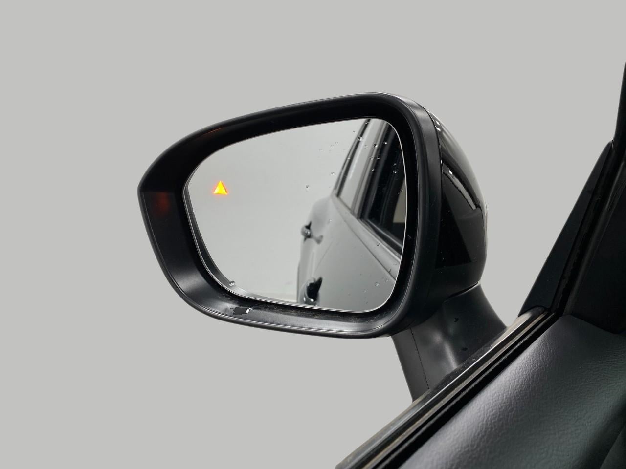 2025 Nissan Rogue AWD SV