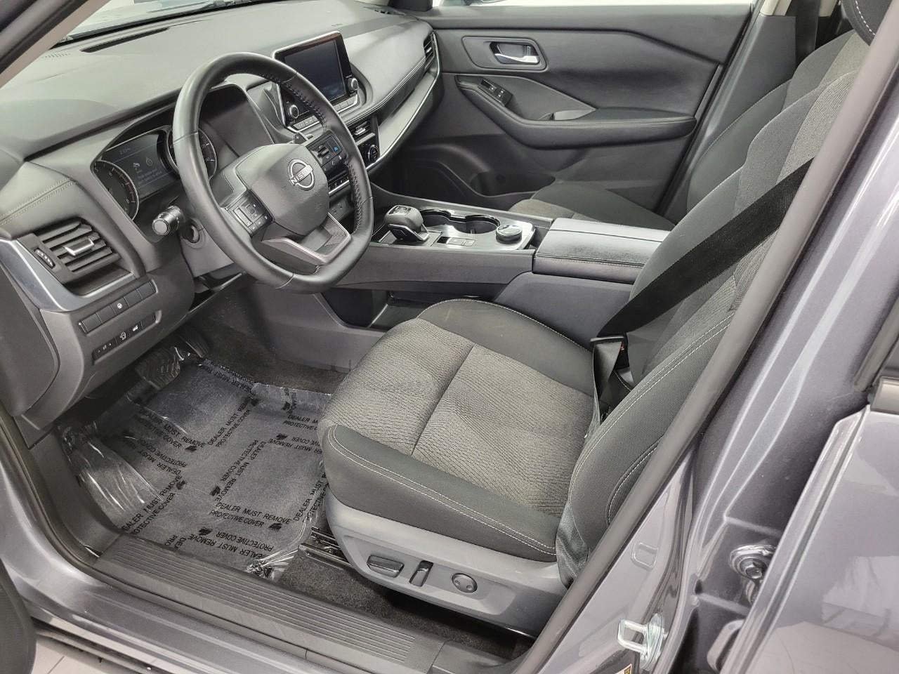2025 Nissan Rogue AWD SV