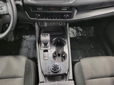 2025 Nissan Rogue AWD SV
