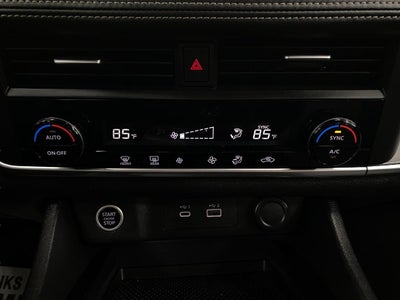 2023 Nissan Rogue AWD SV