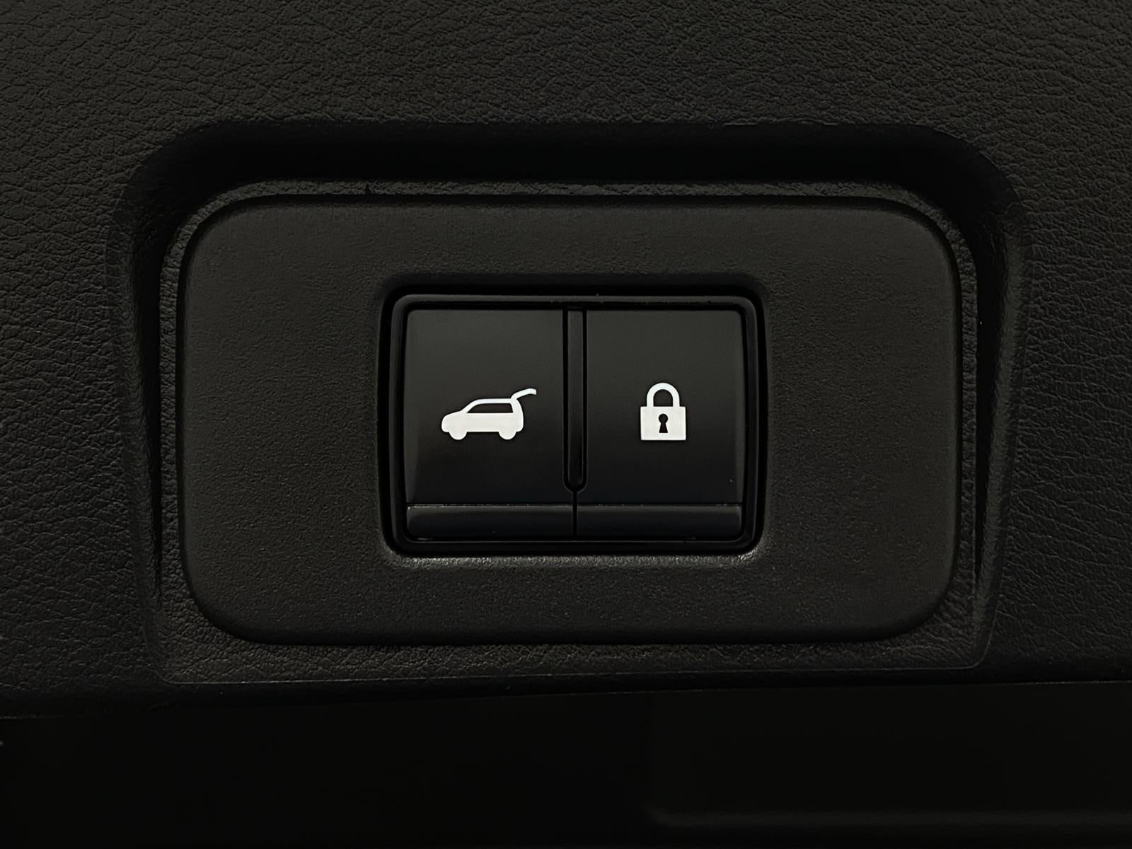 2025 Nissan Rogue AWD SV