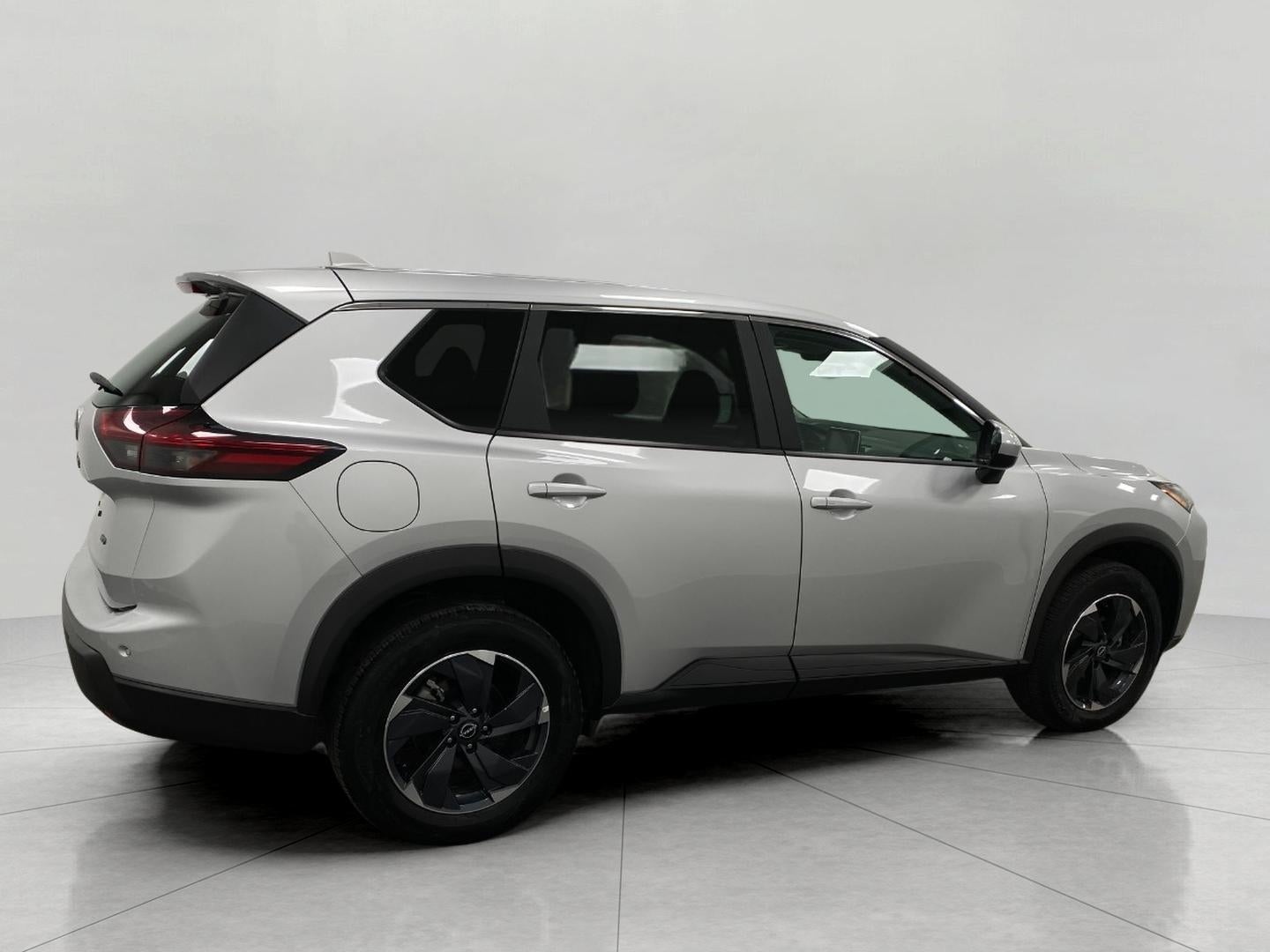 2025 Nissan Rogue AWD SV