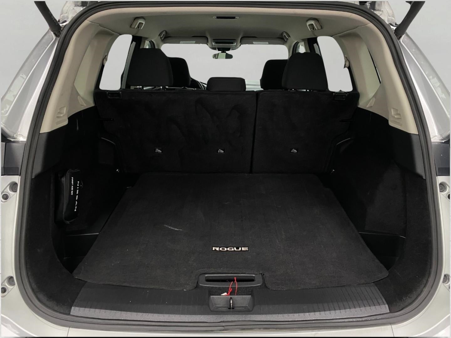 2025 Nissan Rogue AWD SV