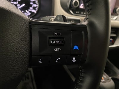 2025 Nissan Rogue AWD SV