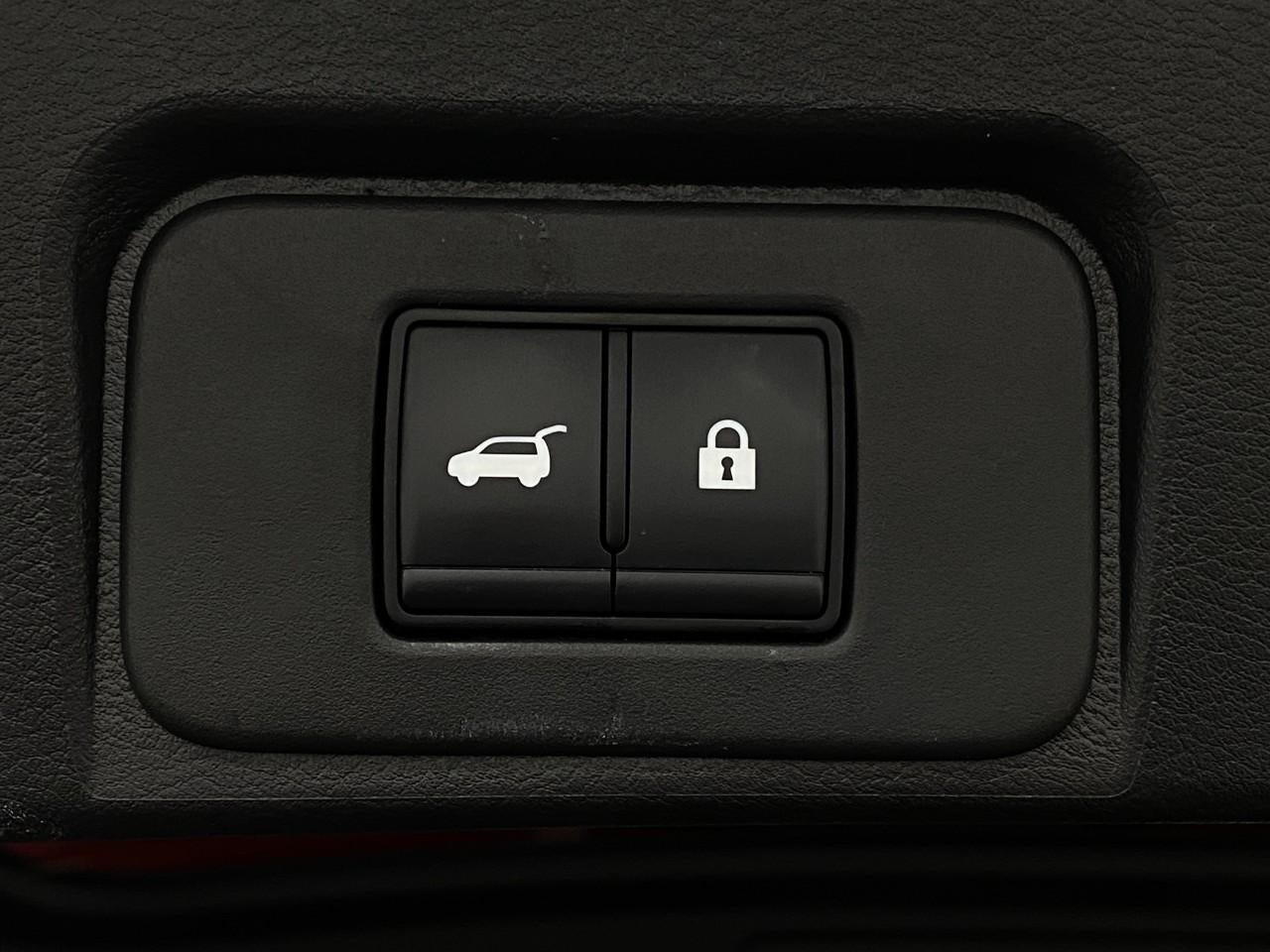 2025 Nissan Rogue AWD SV