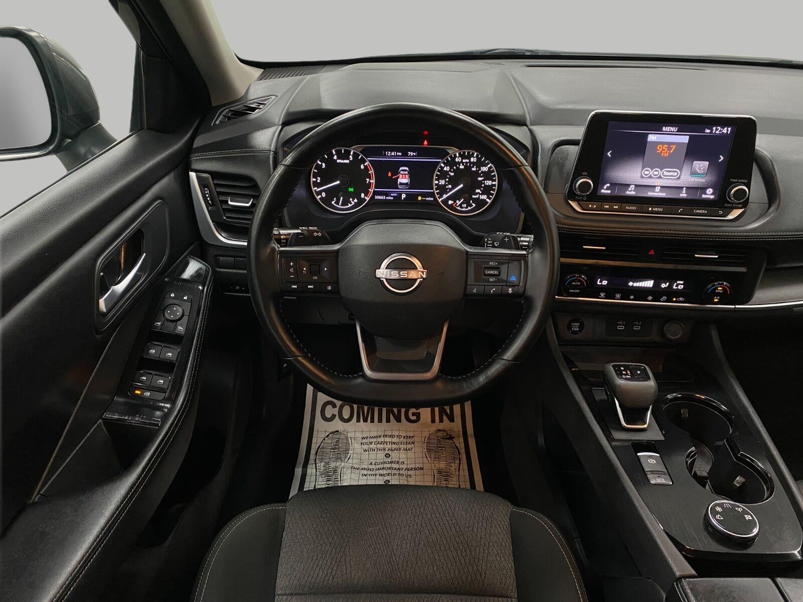2025 Nissan Rogue AWD SV