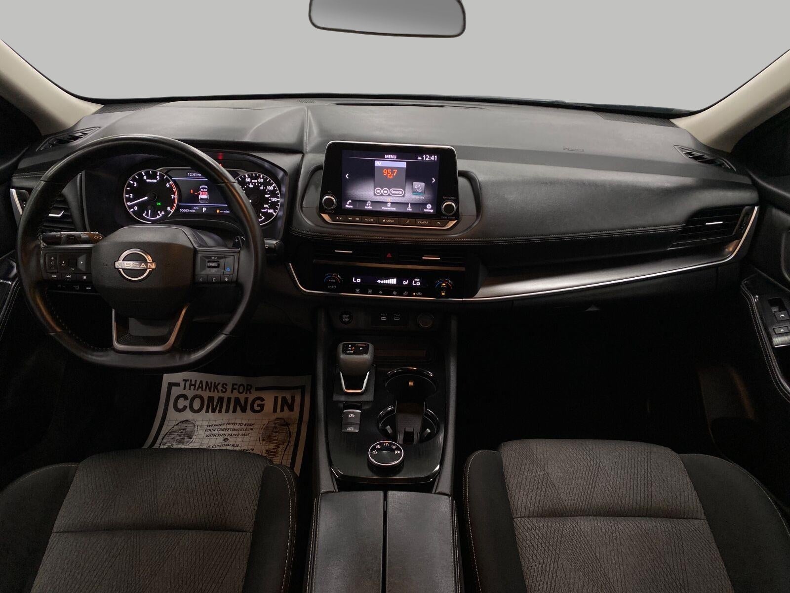 2025 Nissan Rogue AWD SV