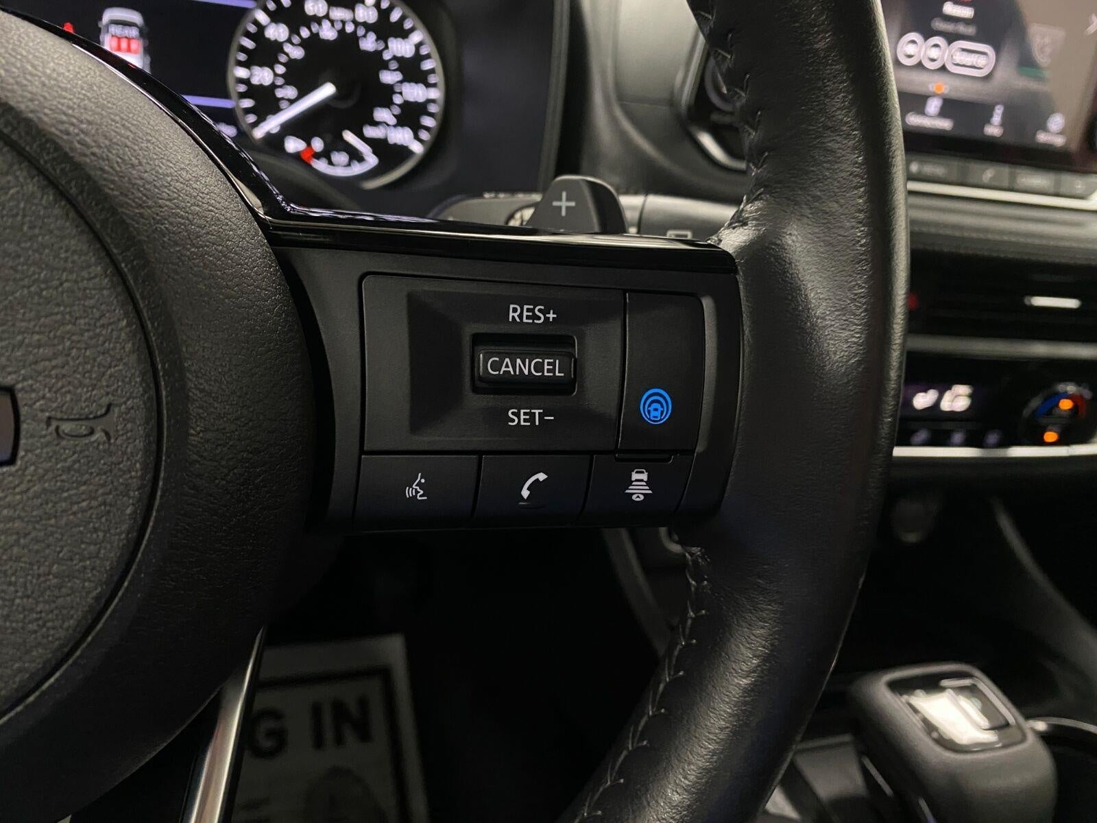 2023 Nissan Rogue AWD SV