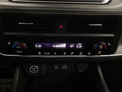 2023 Nissan Rogue AWD SV