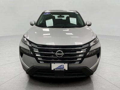 2025 Nissan Rogue AWD SV