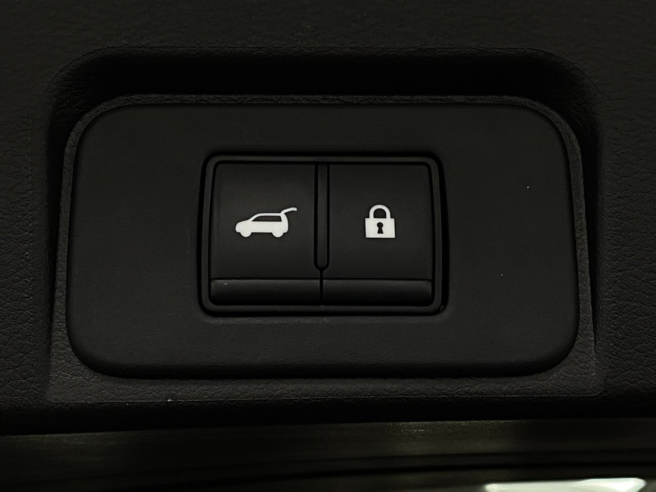 2025 Nissan Rogue AWD SV