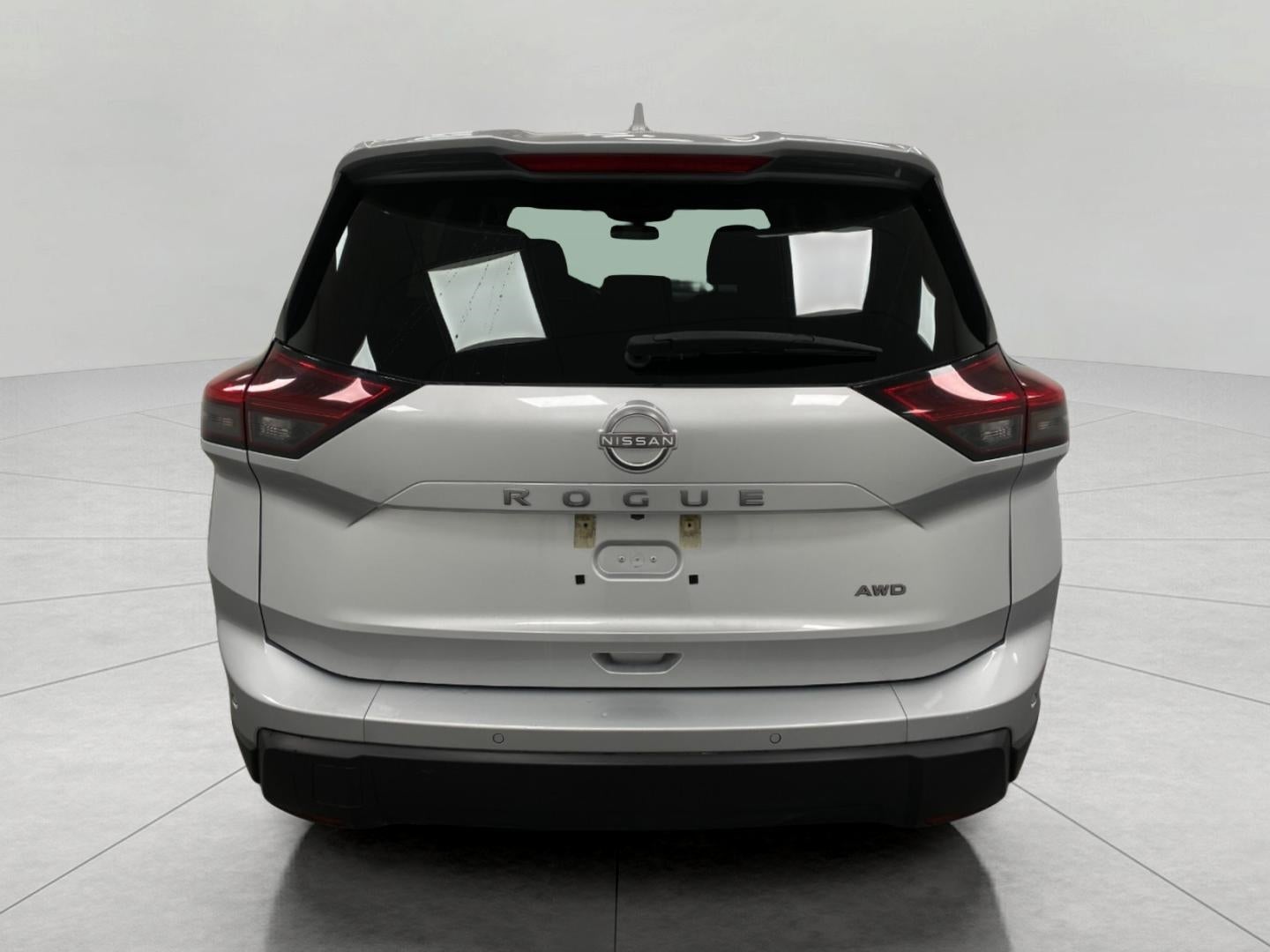 2025 Nissan Rogue AWD SV