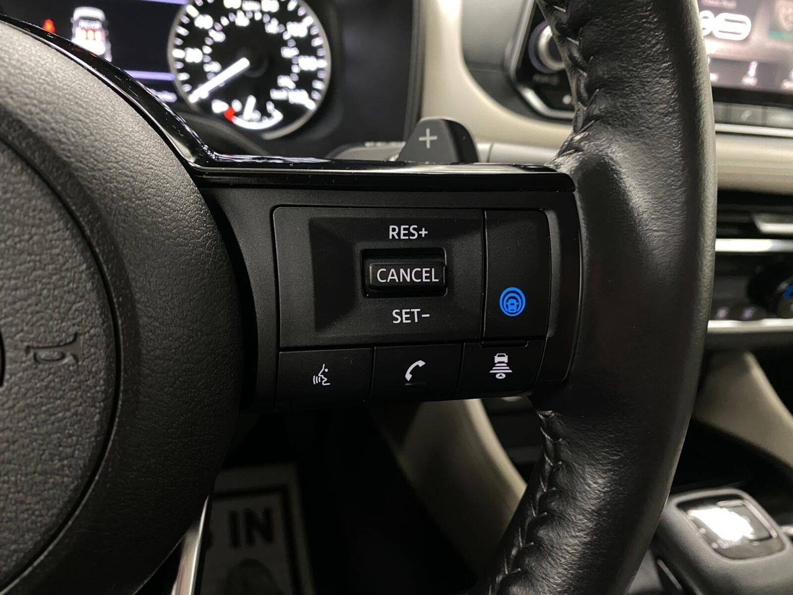 2023 Nissan Rogue AWD SL