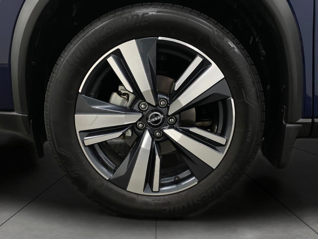 2024 Nissan Rogue AWD SL