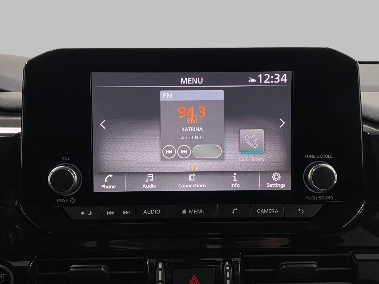 2024 Nissan Pathfinder SV 4WD