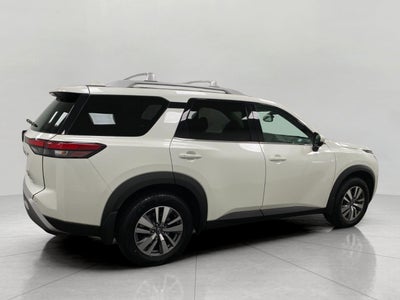 2022 Nissan Pathfinder SL 4WD