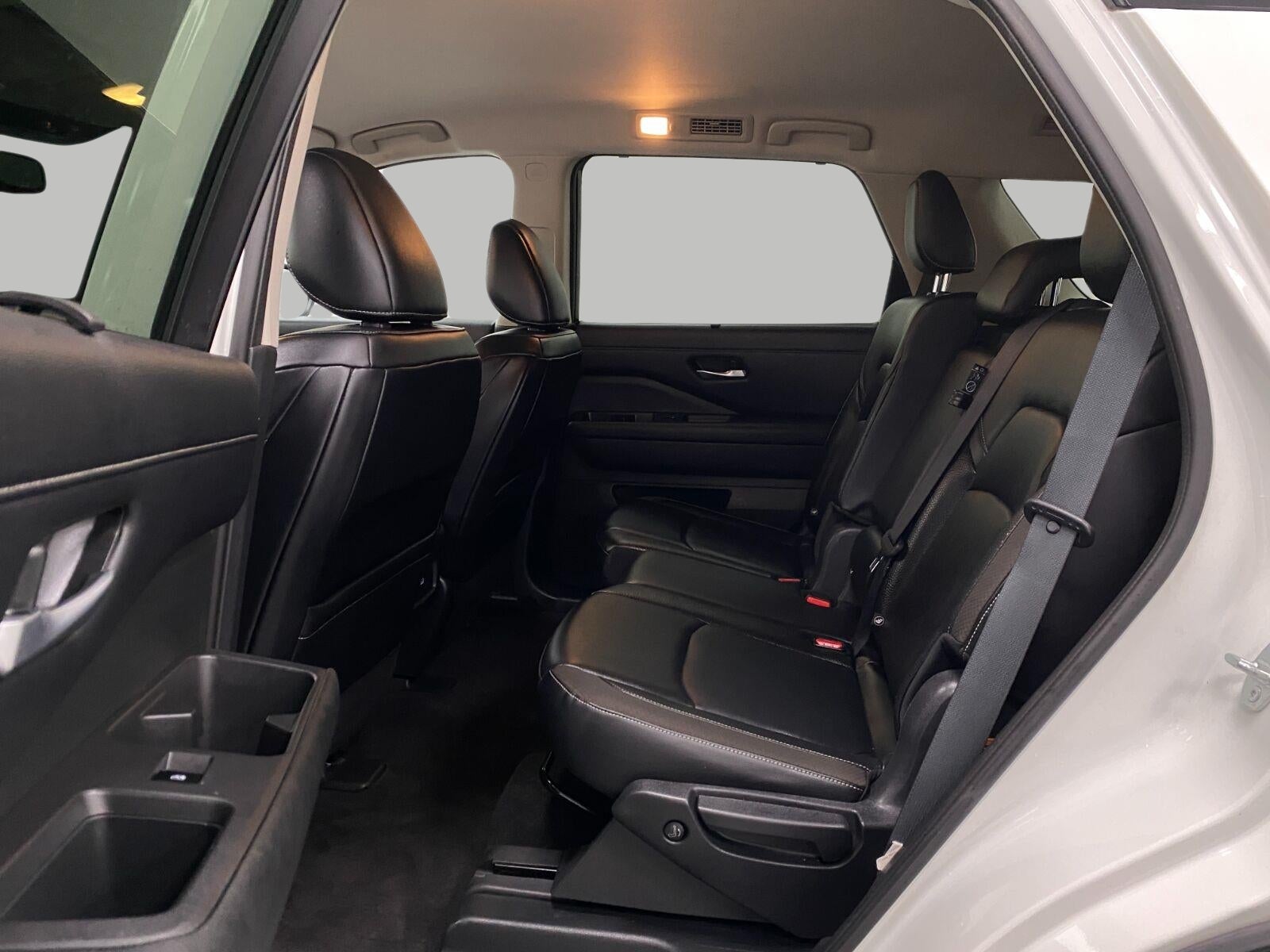 2022 Nissan Pathfinder SL 4WD