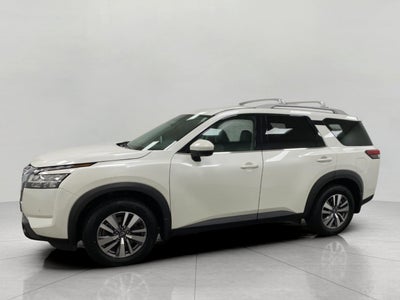 2022 Nissan Pathfinder SL 4WD
