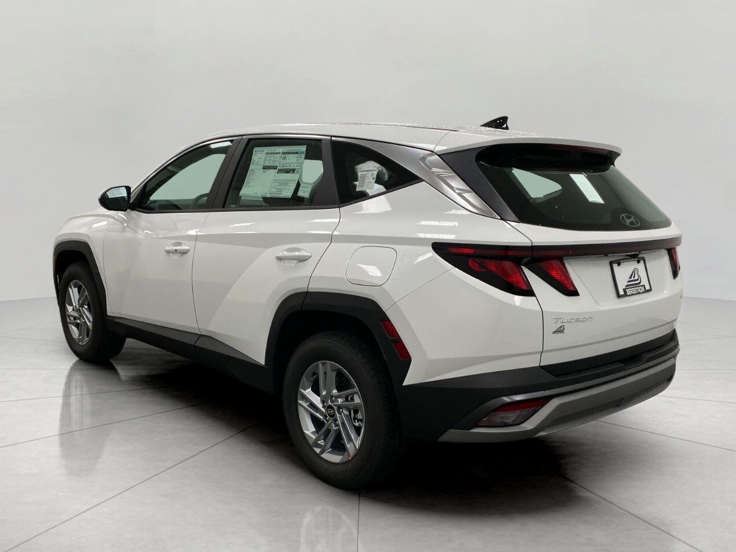 2026 Hyundai TUCSON SE AWD