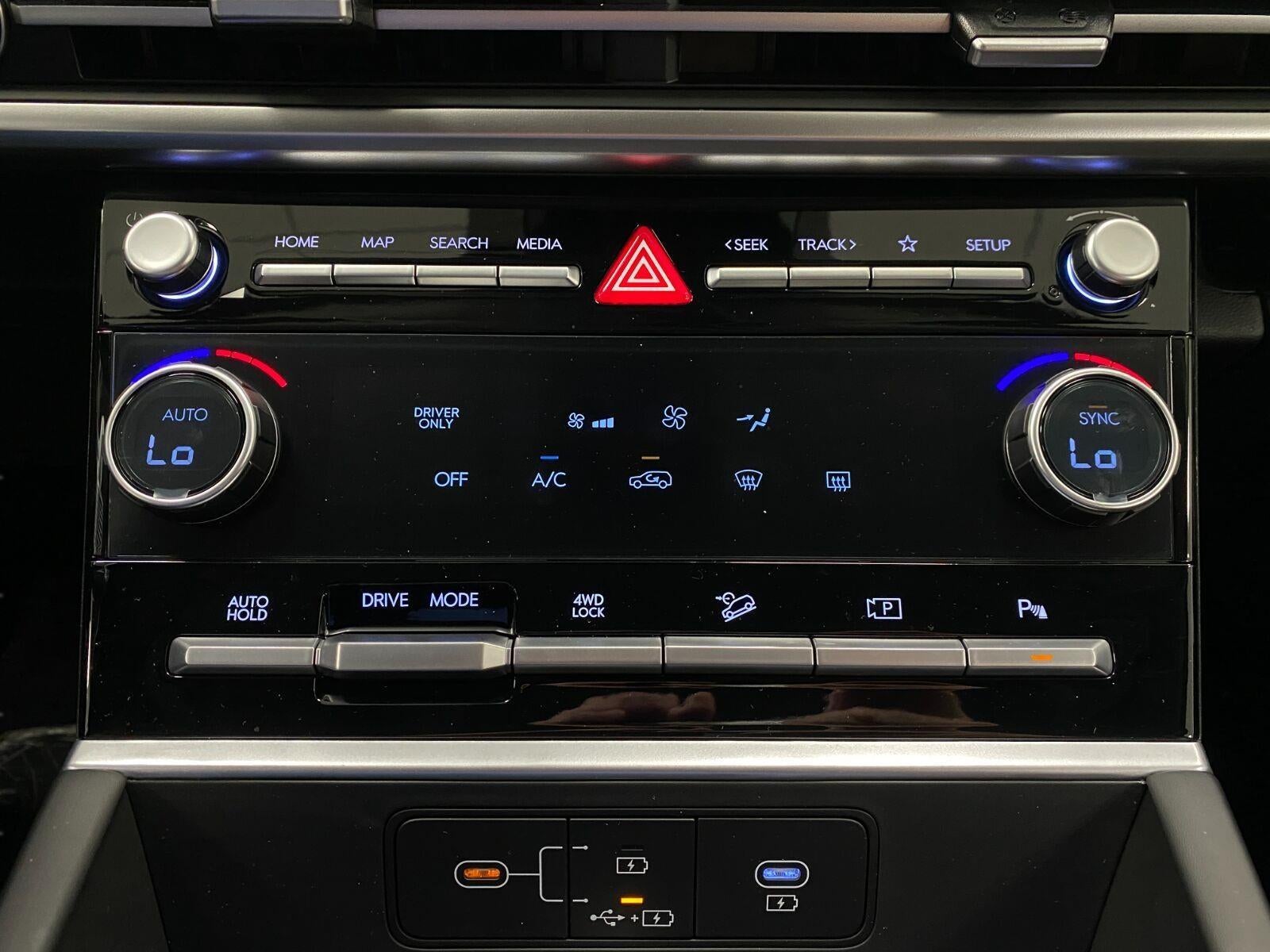2026 Hyundai SANTA FE HYBRID SE