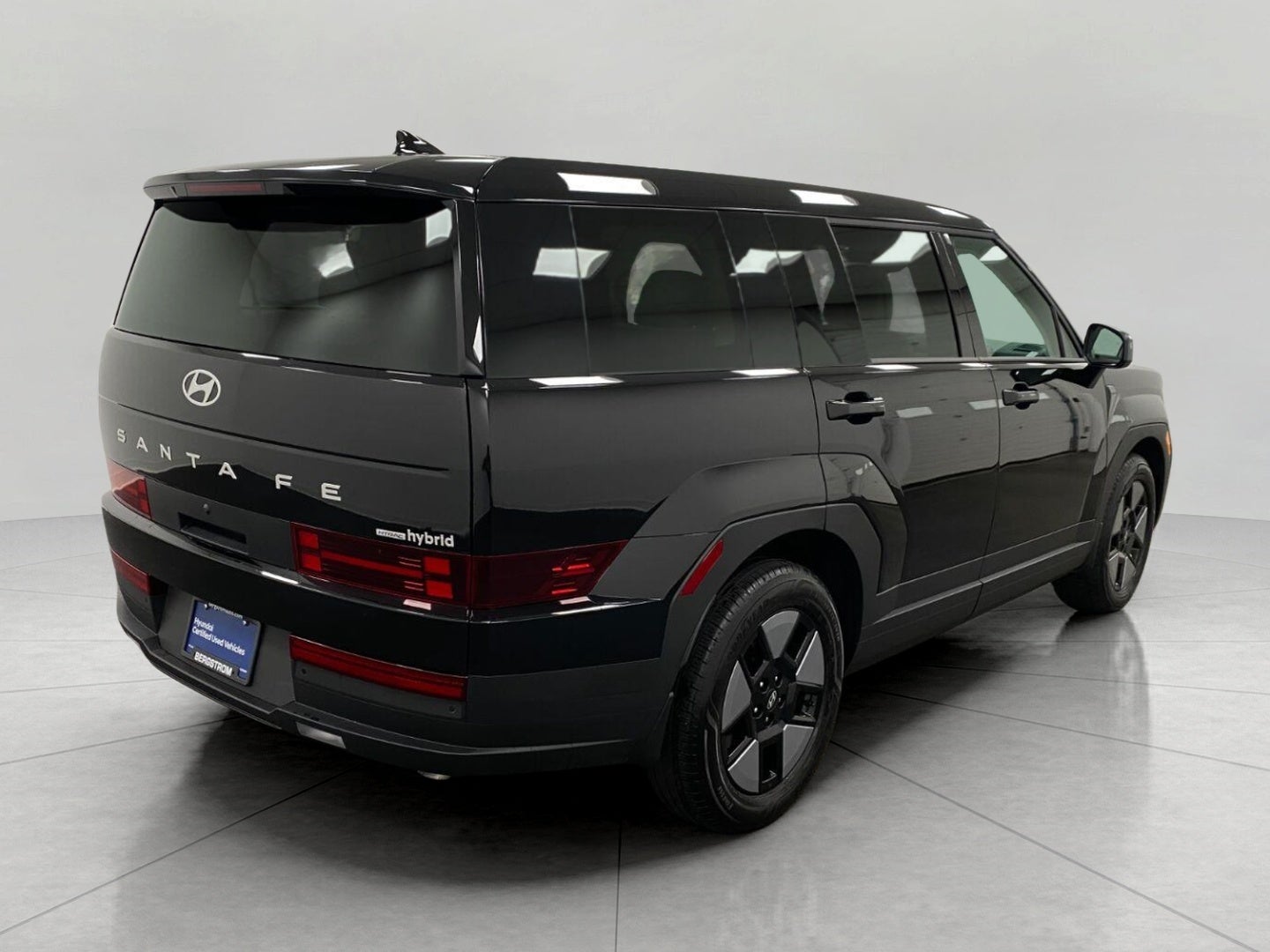 2026 Hyundai SANTA FE HYBRID SE AWD