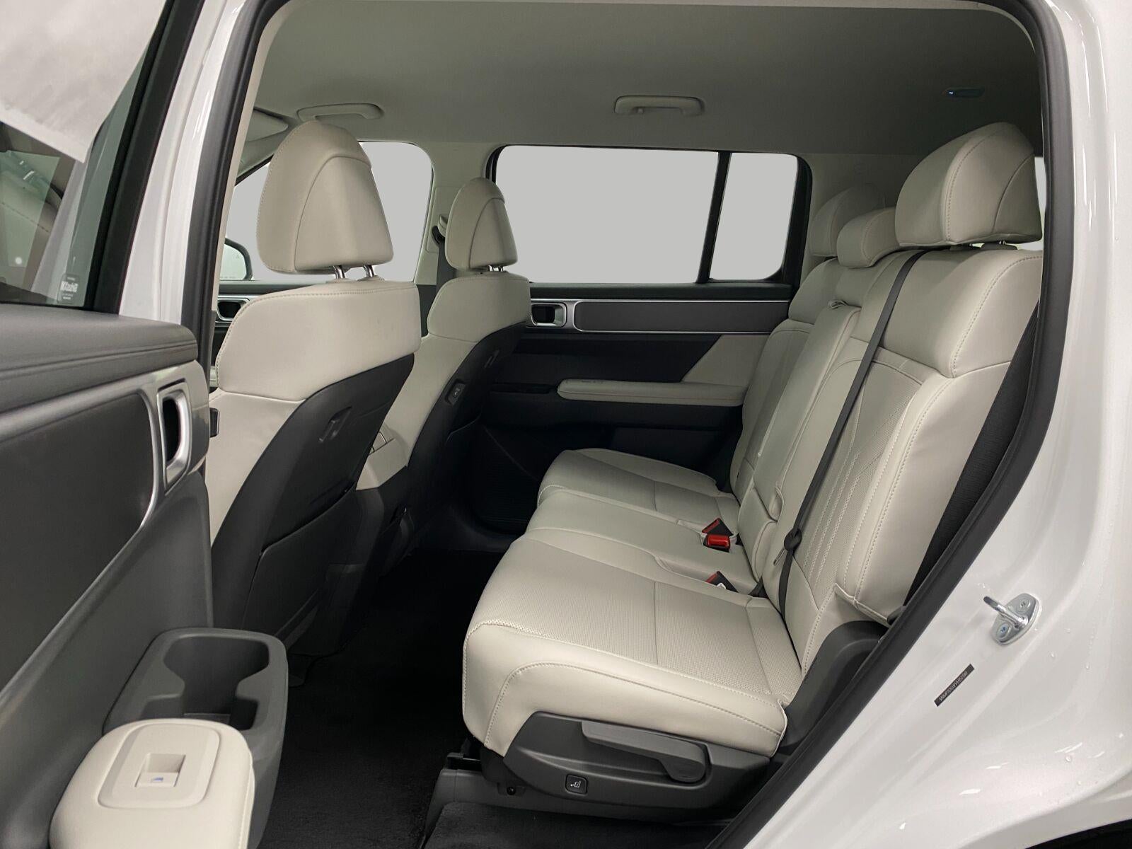 2027 Hyundai SANTA FE HYBRID SEL