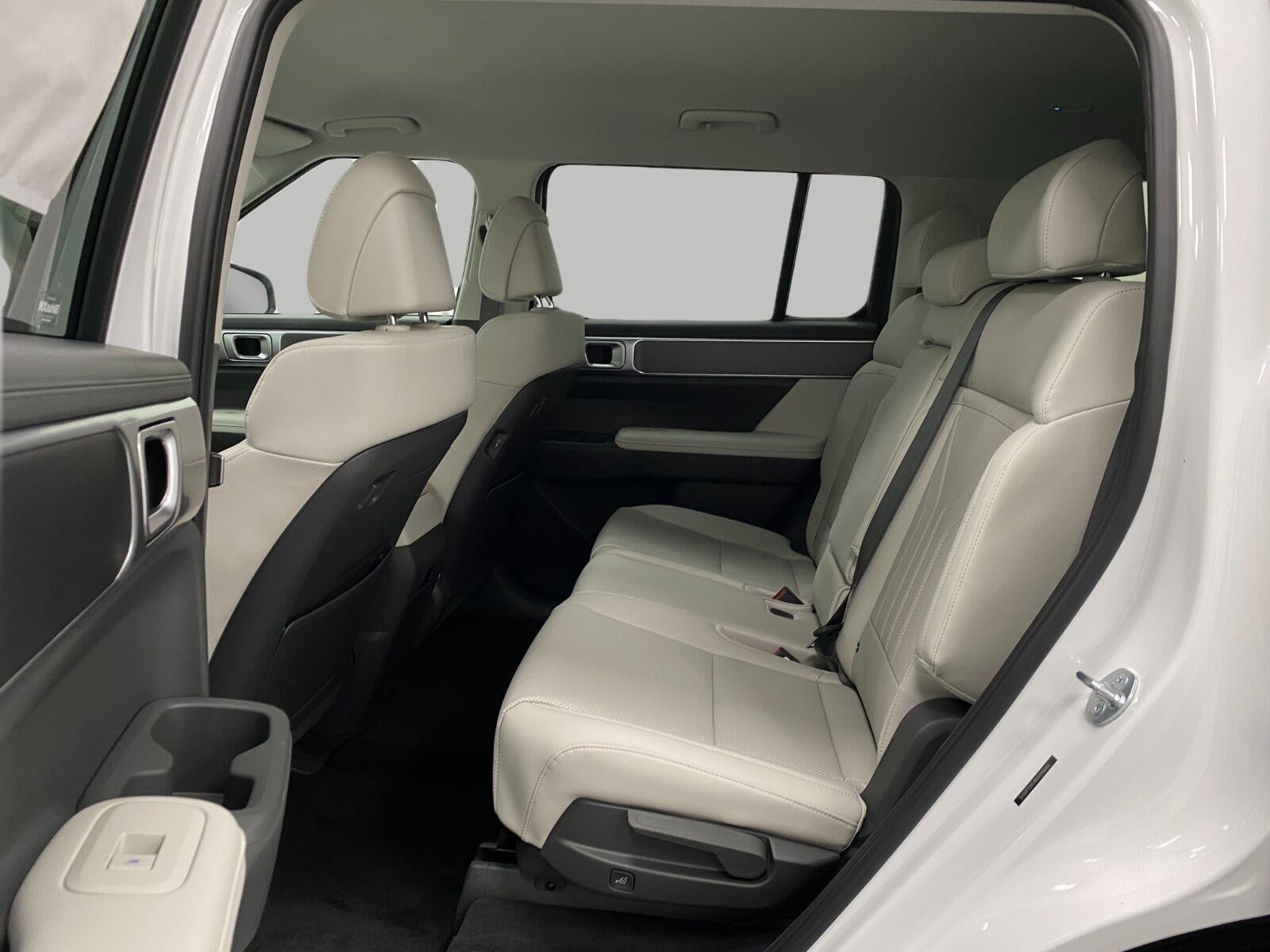 2027 Hyundai SANTA FE HYBRID SEL