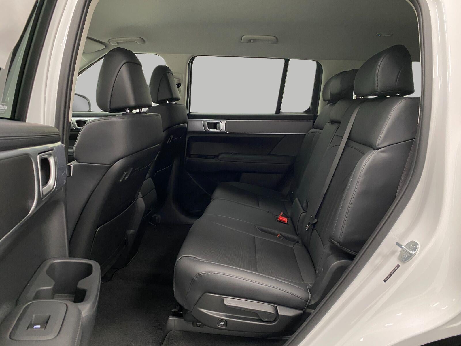 2027 Hyundai SANTA FE HYBRID SEL