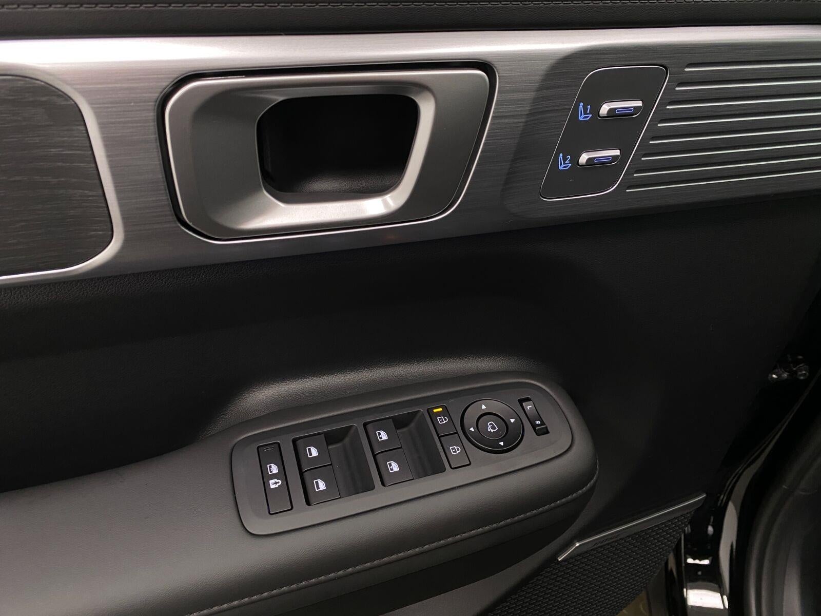2027 Hyundai SANTA FE HYBRID Limited