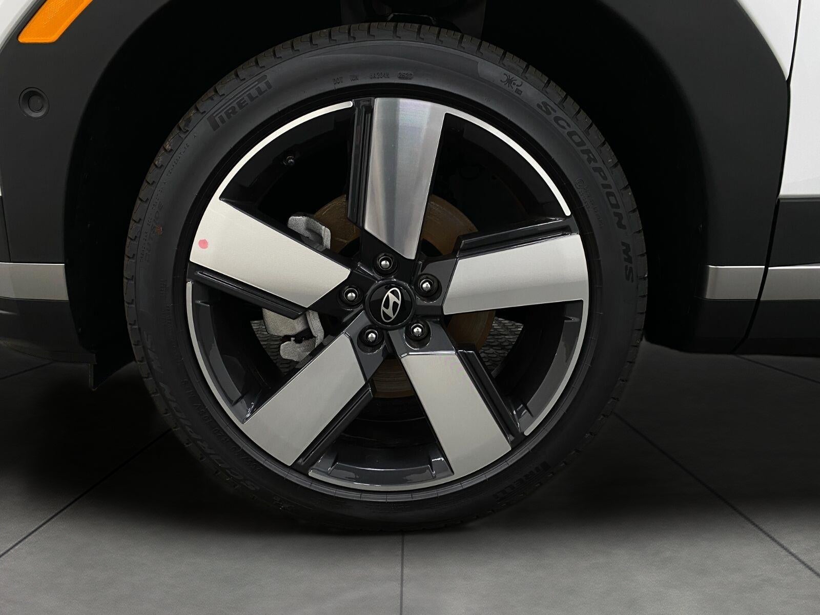 2027 Hyundai SANTA FE HYBRID Limited