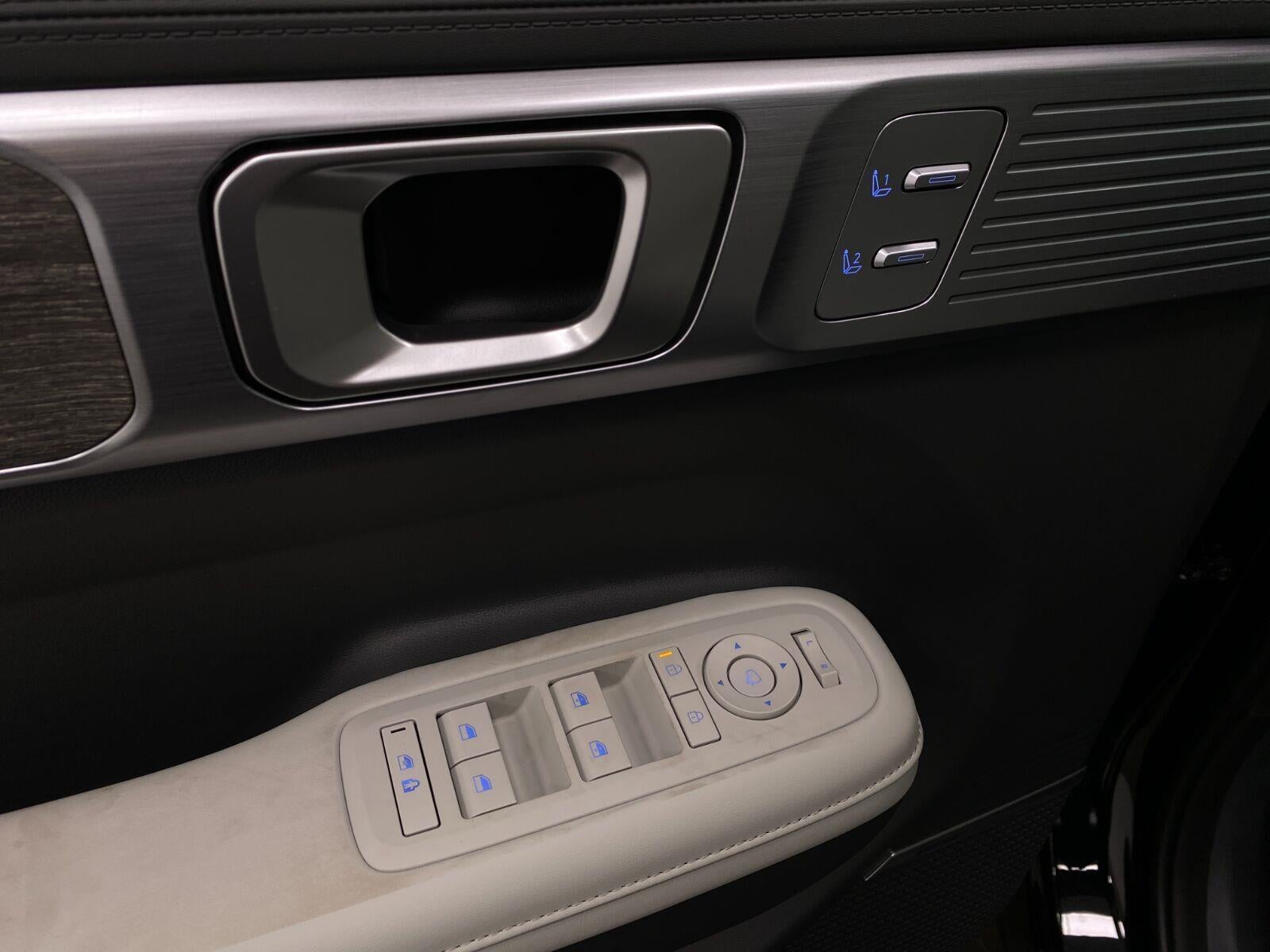 2027 Hyundai SANTA FE Limited AWD