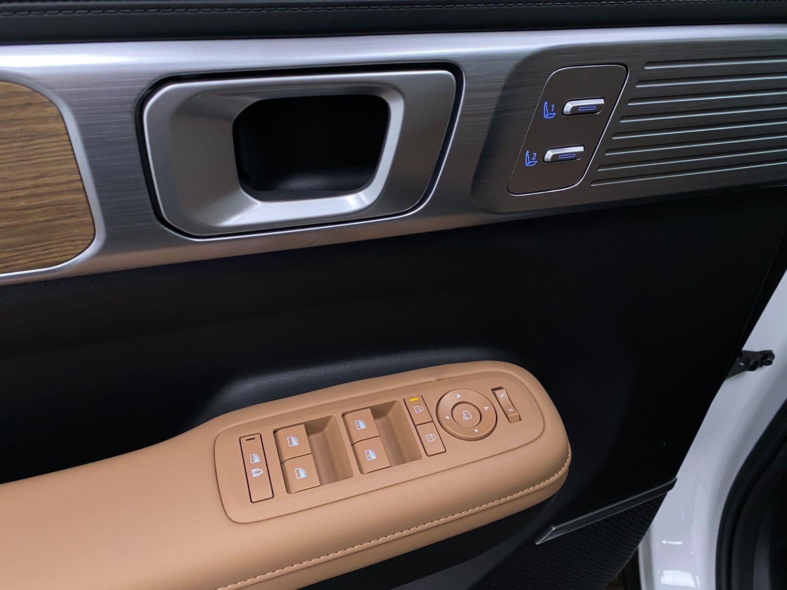 2027 Hyundai SANTA FE Limited AWD